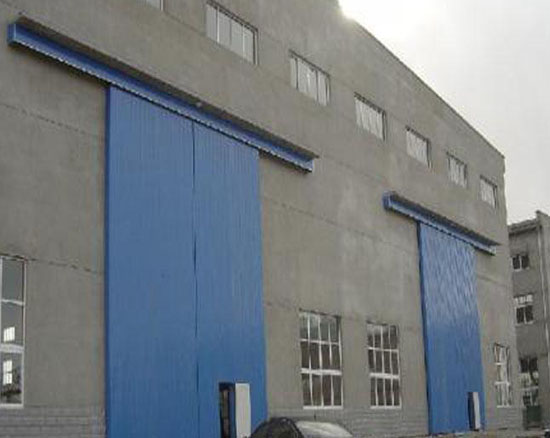 廠房工業(yè)平開門工程.jpg 廠房工業(yè)平開門工程.jpg